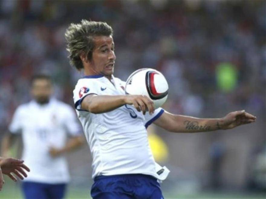 九游娱乐-包含本菲卡训练开放日；今晨队长鼓劲引欢呼；国王杯在即；训练强度明显提升的词条