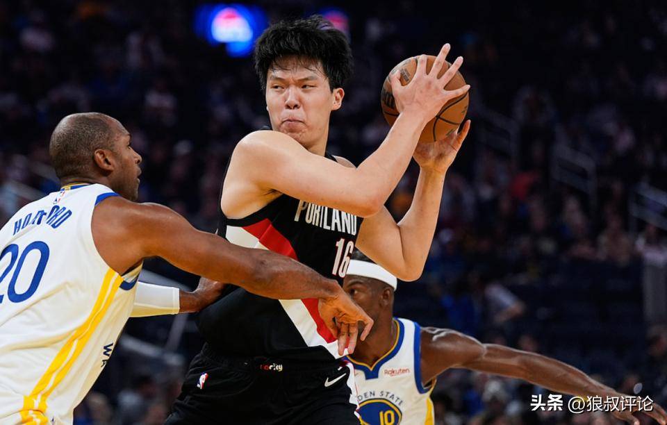 九游游戏-包含浙江稠州训练开放日，关键时刻篮板制胜引欢呼，NBA季后赛在即，高层口径保持一致的词条