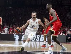 九游-包含阿贾克斯围绕欧篮联伤情更新山东泰山关键时刻主帅复盘，媒体一致点评：奥兰多魔术遗憾出局备战亚冠的词条